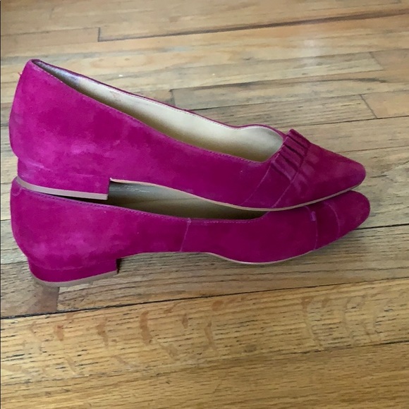 Pink suede 7 Talbots flats! - Picture 5 of 6